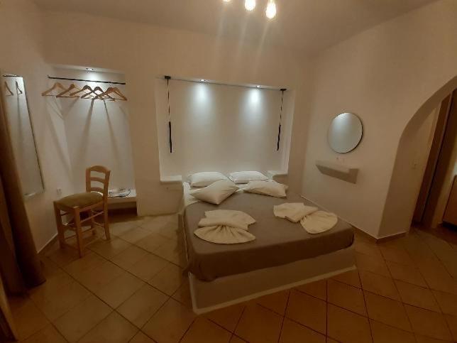 Little Yard Studios & Apartments #6 Naxos City Bagian luar foto